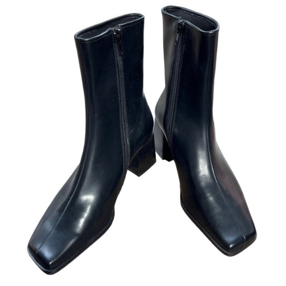 Jeffery Campbell Slique Boot in Black